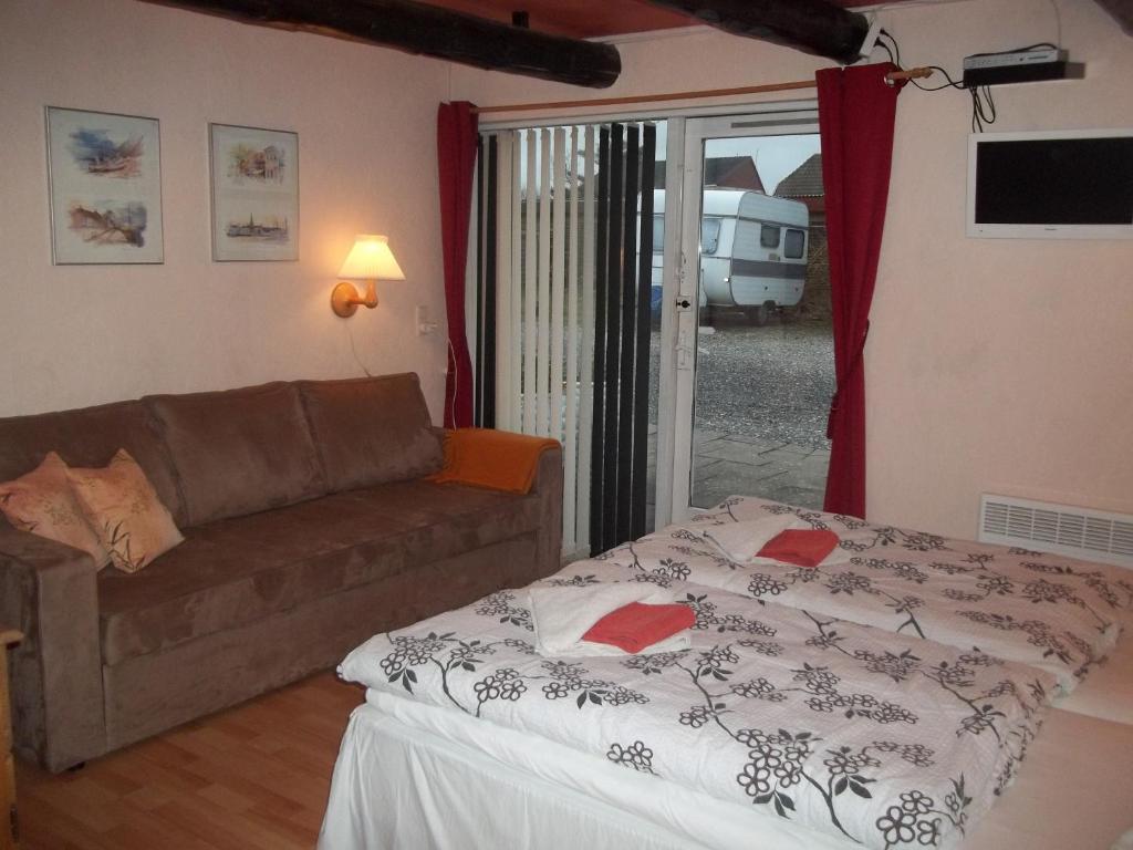 Bed&Breakfast Vester Hjermitslev Saltum Eksteriør billede
